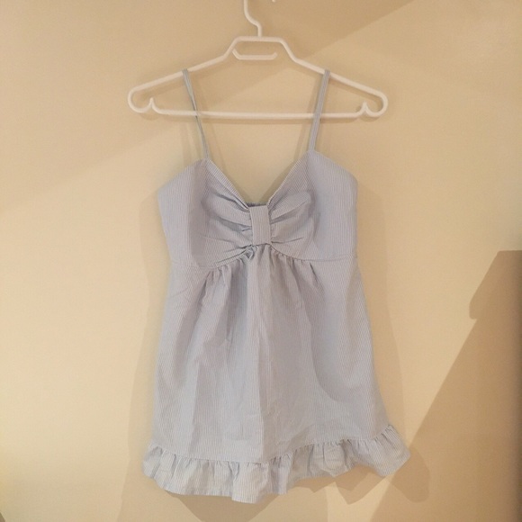 White and blue bow styled tank top - Picture 1 of 1